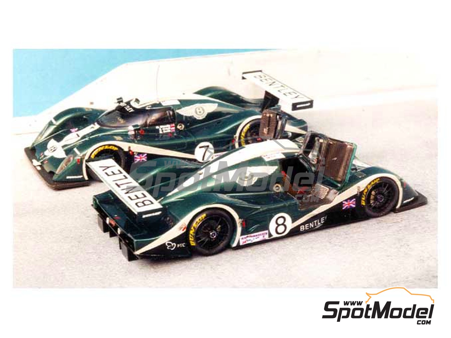 Bentley EXP Speed 8 - 24 Hours Le Mans 2001. Car scale model kit in 1/43  scale manufactured by Renaissance Models (ref. 065)